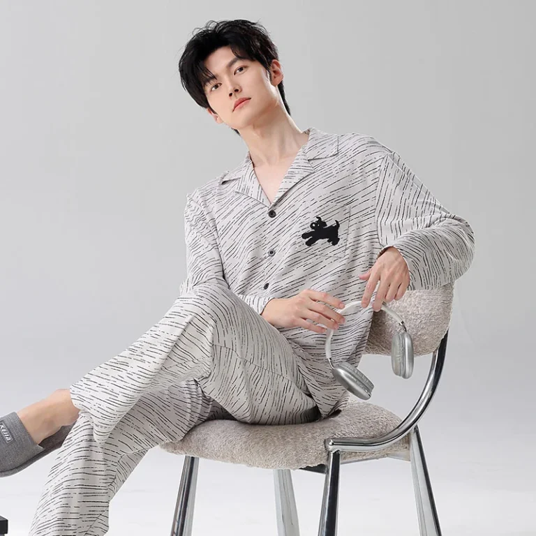 Men’s grey character button-front pajamas in grey