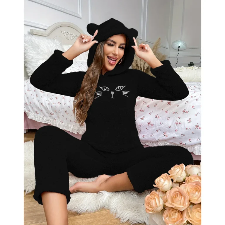 Black Cat Hooded Sleepwear Set in black