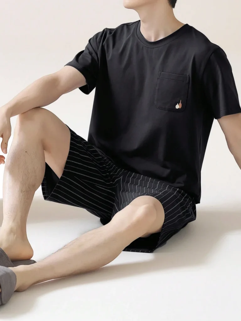 Black Stripe-Pocket Short Pajamas in black