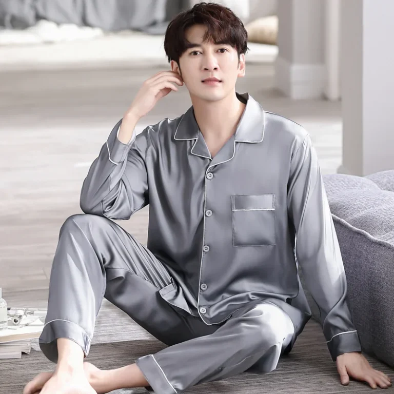 Men’s silver grey piped button-front pajamas in silver grey