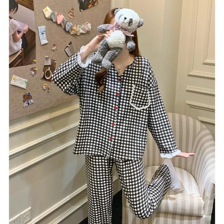 Black Gingham Button-Front Pajamas in black & white